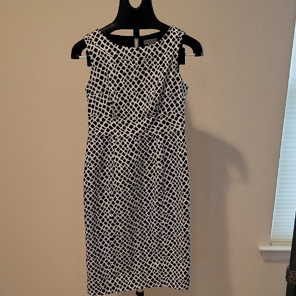 CHARTER CLUB Elegant Black and White Sleeveless Dress